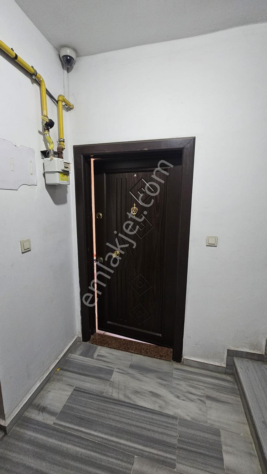 Akse Sapağı Meydanda Satılık 2+1 Daire — fotoğraf 22