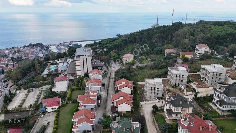 Boztepe Mahallesinde Satılık Deniz Ve Şehir Manzaralı Arsa — fotoğraf 3