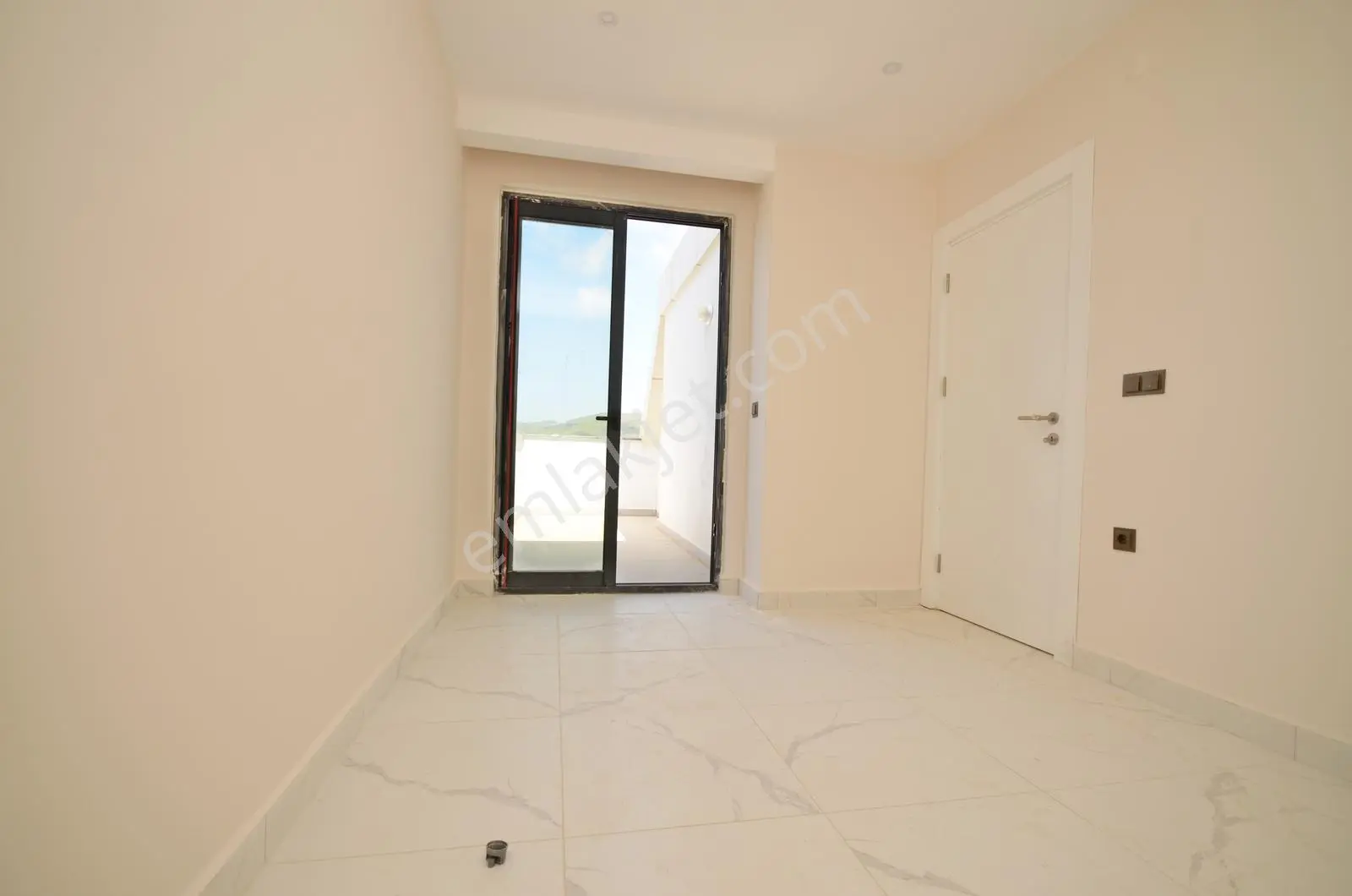 Konak Green Towers Res | 2+1 Penthouse | Zengin Sosyal Olanaklı — fotoğraf 4