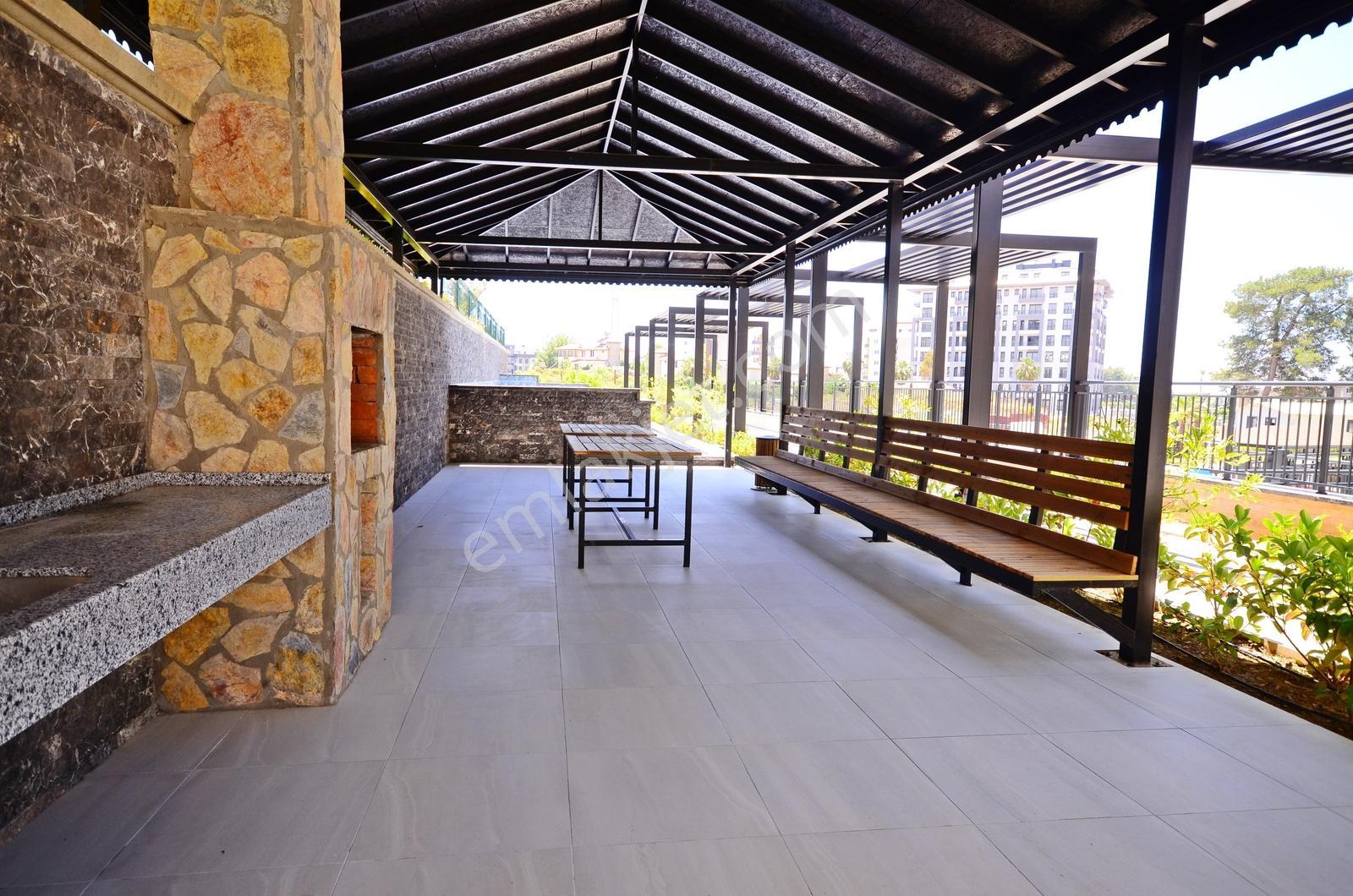 Konak Green Towers Res | 2+1 Penthouse | Zengin Sosyal Olanaklı — fotoğraf 24