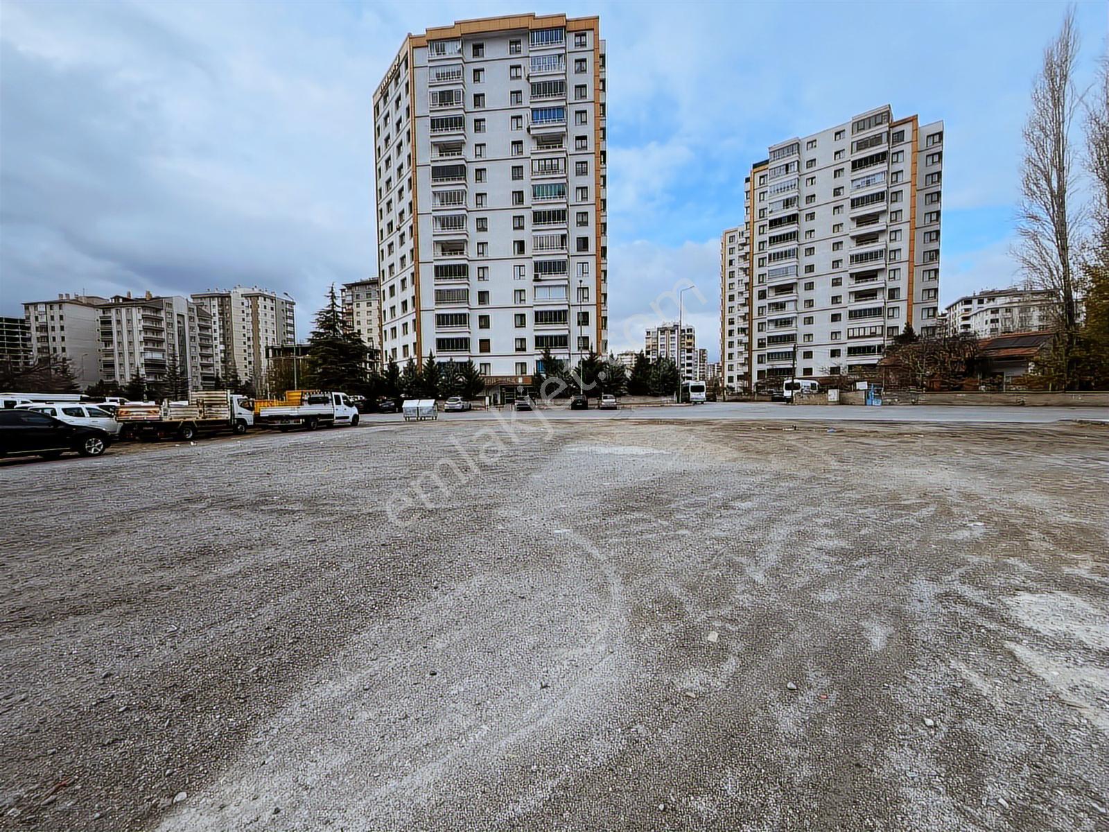 Uğurevlerde Fırsat Arsası 1270 M2 Köşe Temiz Parsel 310-2 — fotoğraf 5