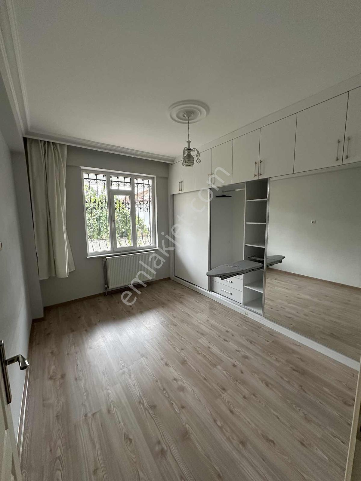 Başarı'dan Türbe M.satılık 2+1 Geniş Daire (yüksek Giriş Kat) — fotoğraf 6