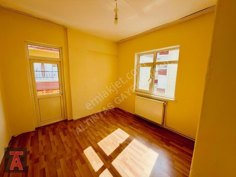 Maraşal Çakmak Mah Katta Krediye Uygun Cadde Yakını 3+1 Daire! — fotoğraf 9