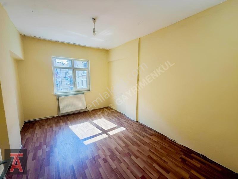 Maraşal Çakmak Mah Katta Krediye Uygun Cadde Yakını 3+1 Daire! — fotoğraf 13
