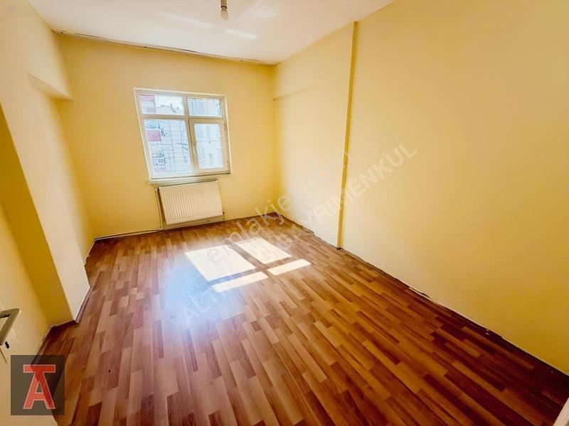 Maraşal Çakmak Mah Katta Krediye Uygun Cadde Yakını 3+1 Daire! — fotoğraf 15