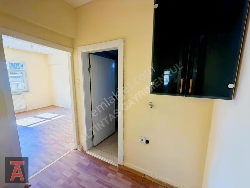 Maraşal Çakmak Mah Katta Krediye Uygun Cadde Yakını 3+1 Daire! — fotoğraf 23