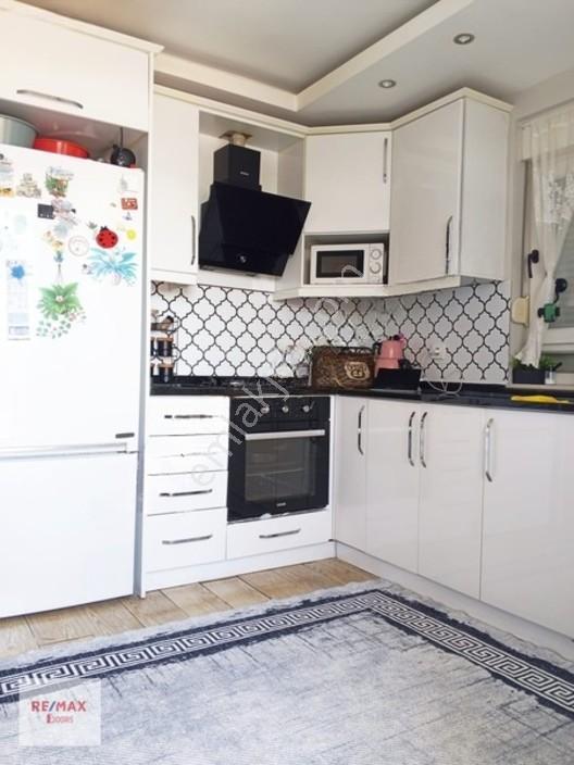 Habiblerde Ana Cadde Üzerinde Geniş Ve Kullanışlı 2+1 — fotoğraf 10