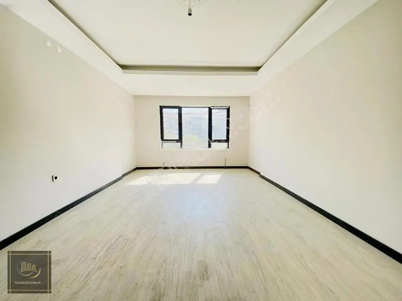 Yıldıztepe Caddede Sıfır 3+1 Park Manzaralı — fotoğraf 4