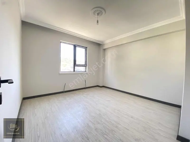Yıldıztepe Caddede Sıfır 3+1 Park Manzaralı — fotoğraf 11