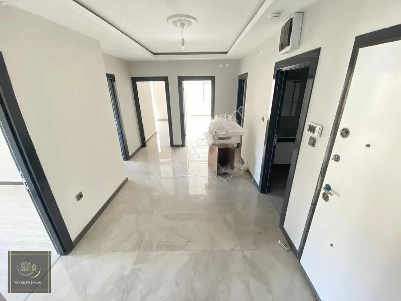 Yıldıztepe Caddede Sıfır 3+1 Park Manzaralı — fotoğraf 13