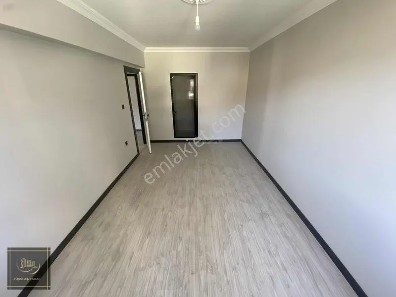 Yıldıztepe Caddede Sıfır 3+1 Park Manzaralı — fotoğraf 17