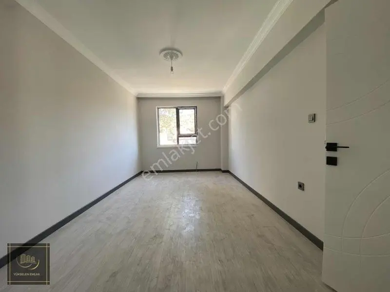 Yıldıztepe Caddede Sıfır 3+1 Park Manzaralı — fotoğraf 18
