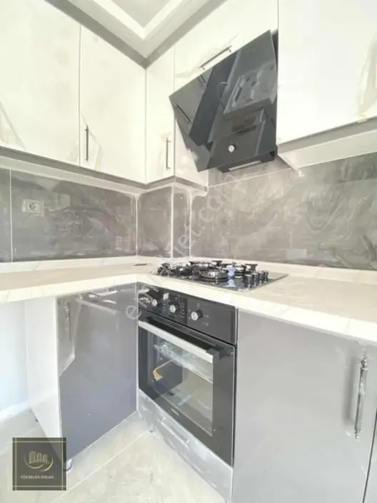 Yıldıztepe Caddede Sıfır 3+1 Park Manzaralı — fotoğraf 21