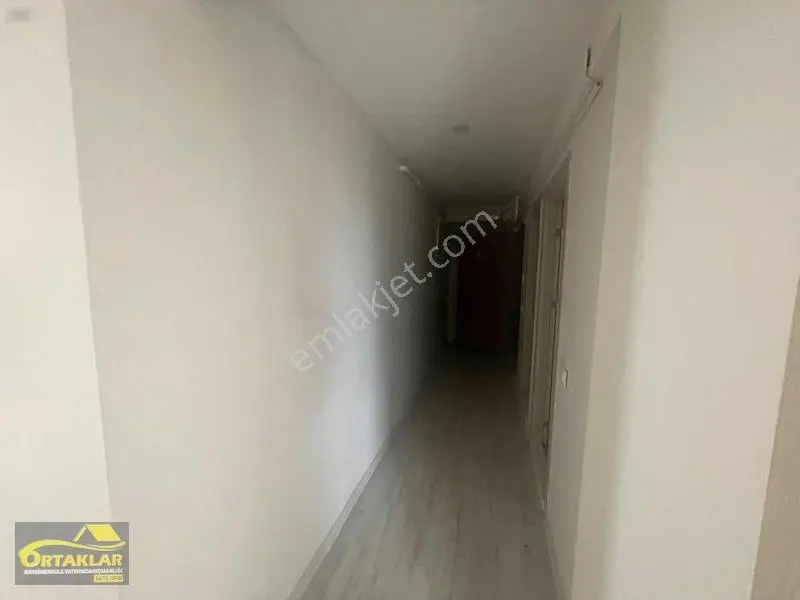 Özel Garajlı Köşe 2+1 — fotoğraf 5