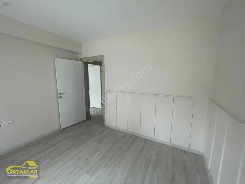 Özel Garajlı Köşe 2+1 — fotoğraf 8