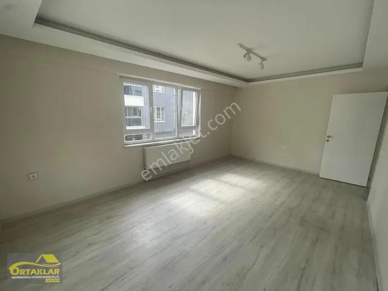 Özel Garajlı Köşe 2+1 — fotoğraf 12