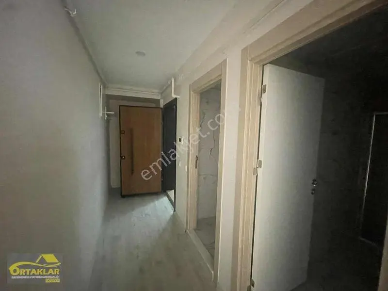 Özel Garajlı Köşe 2+1 — fotoğraf 28