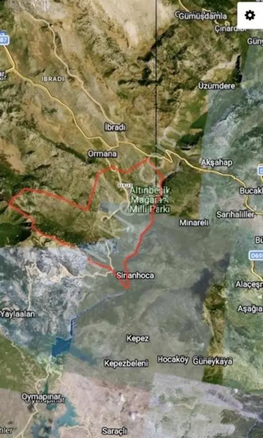 Antalya Ürünlüde Satılık 10 Dönüm Parsel Su Elektrik Yol Var — fotoğraf 4
