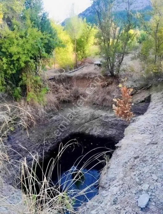 Antalya Ürünlüde Satılık 10 Dönüm Parsel Su Elektrik Yol Var — fotoğraf 6