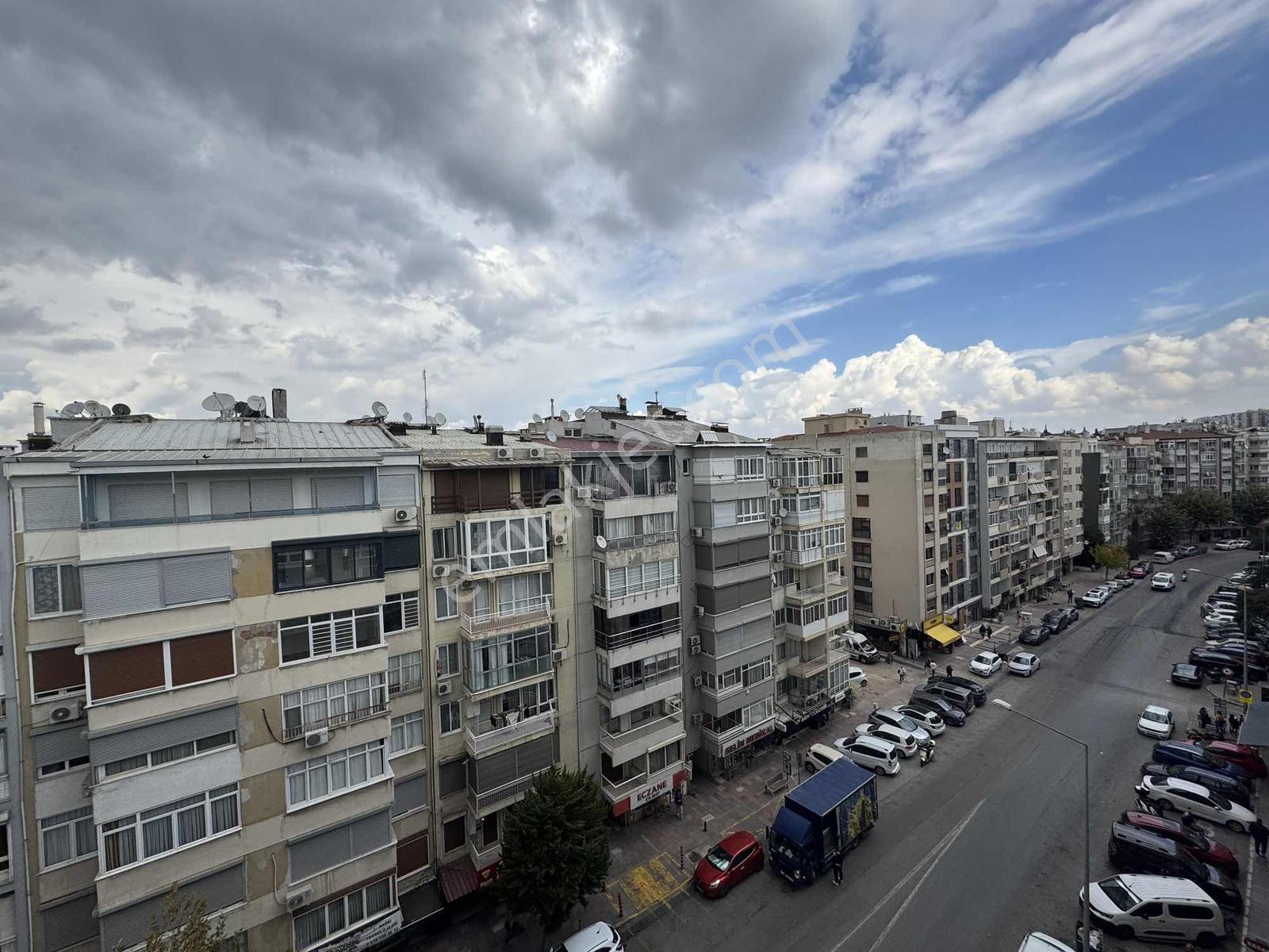 Bürmen'den Mithatpaşa Caddesinde 3+1 Asansörlü Otoparklı — fotoğraf 10