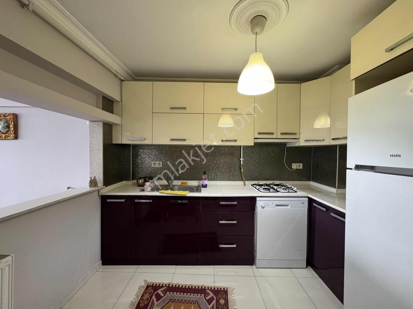 Bürmen'den Mithatpaşa Caddesinde 3+1 Asansörlü Otoparklı — fotoğraf 14