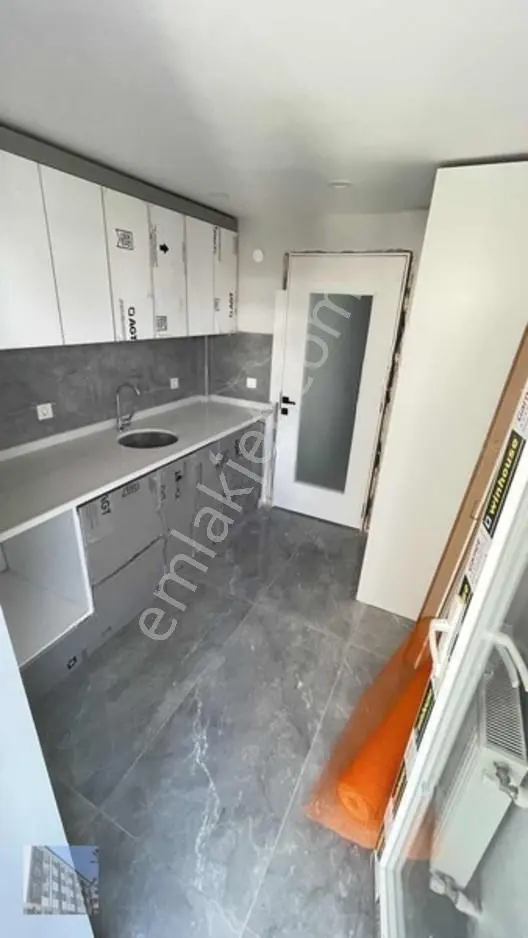 Başakşehir Altınşehirde Satılık 2+1 Arakat(sevim İnş) — fotoğraf 6