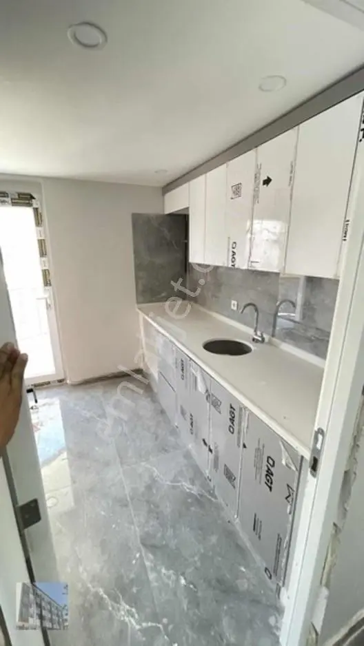Başakşehir Altınşehirde Satılık 2+1 Arakat(sevim İnş) — fotoğraf 10