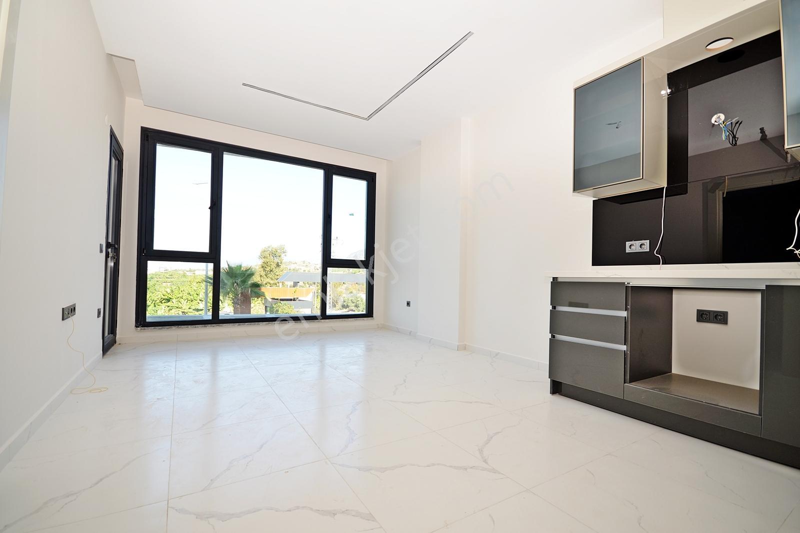 Kavi Velux | Eşyasız 2+1 | Sosyal Olanaklı — fotoğraf 2