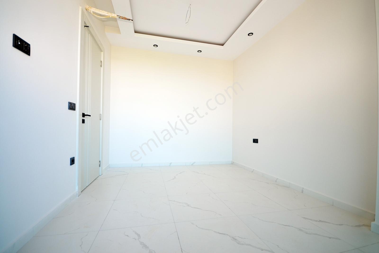 Kavi Velux | Eşyasız 2+1 | Sosyal Olanaklı — fotoğraf 12