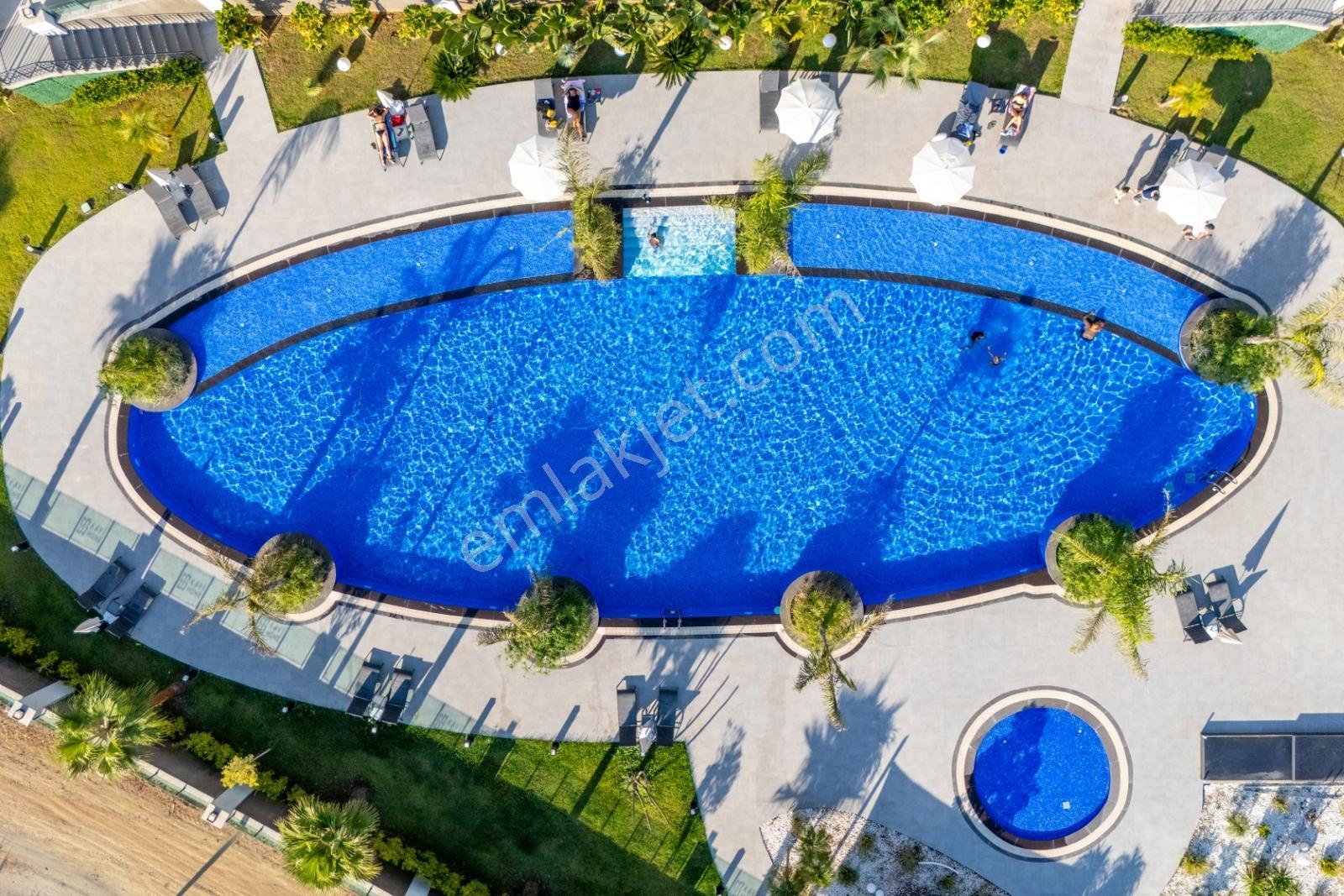 Kavi Velux | Eşyasız 2+1 | Sosyal Olanaklı — fotoğraf 24
