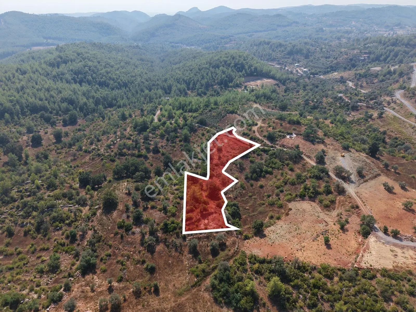 Alanya Karamanlarda Yola Sıfır 5152 M2 Yatırımlık Tarla — fotoğraf 2