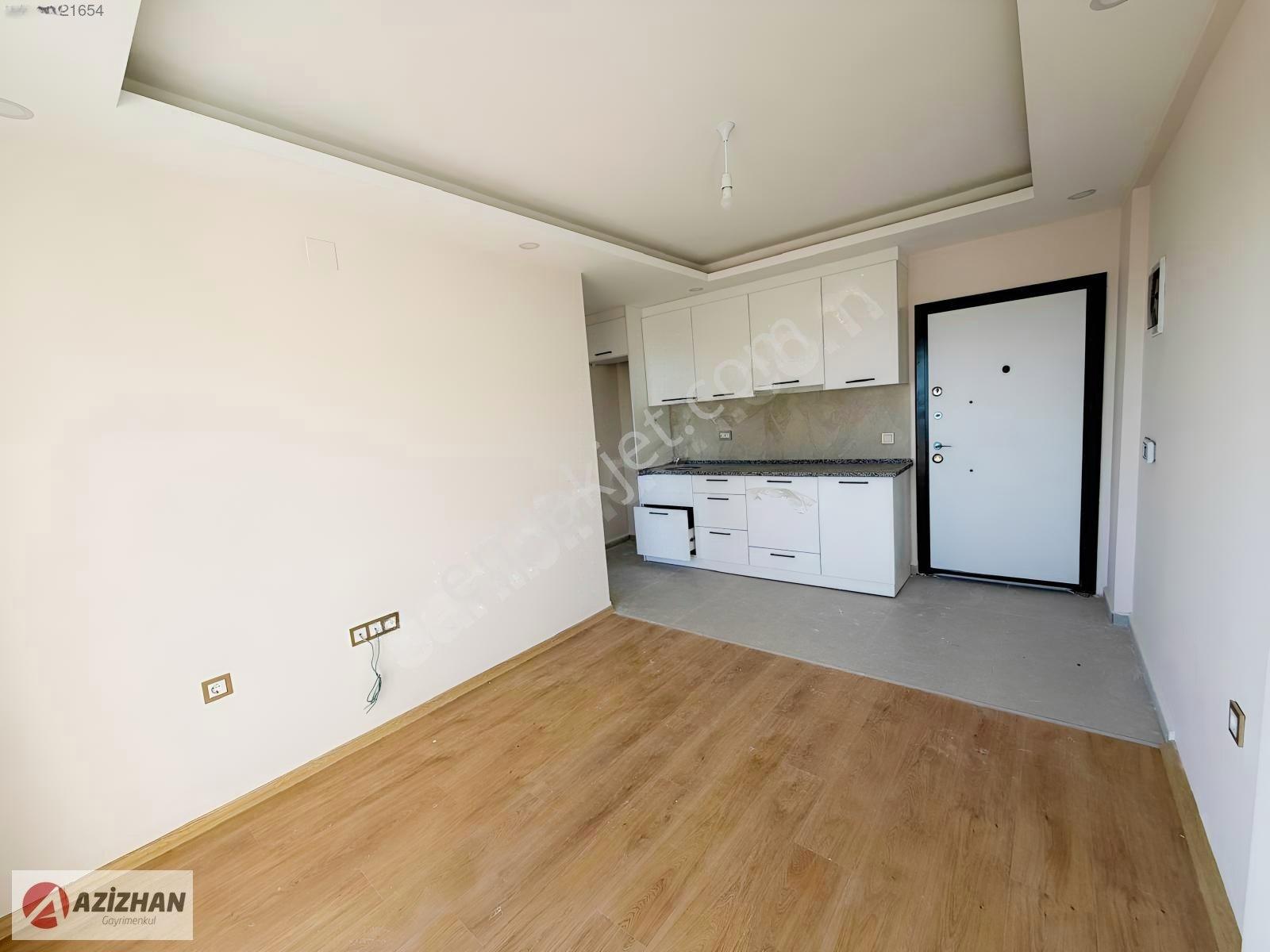 Azizhandan Silifkede Yatırımlık 1+1 Satılık Daireler — fotoğraf 2