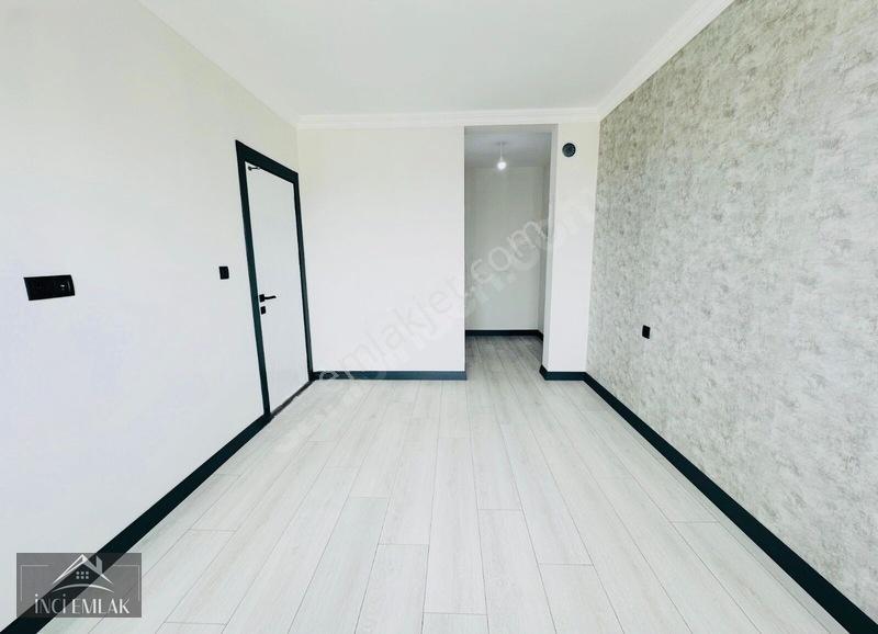 Satılık Hobi Bahçeli Giyinme Oda Ebeveyn Banyolu 4+1 — fotoğraf 10