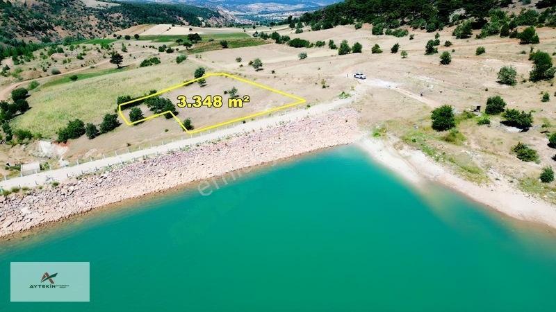 Göletin Hemen Yanında 3.348 M² Müstakil Tapulu Tarla — fotoğraf 3