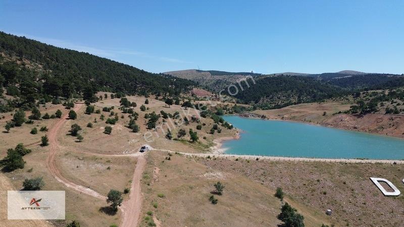 Göletin Hemen Yanında 3.348 M² Müstakil Tapulu Tarla — fotoğraf 12