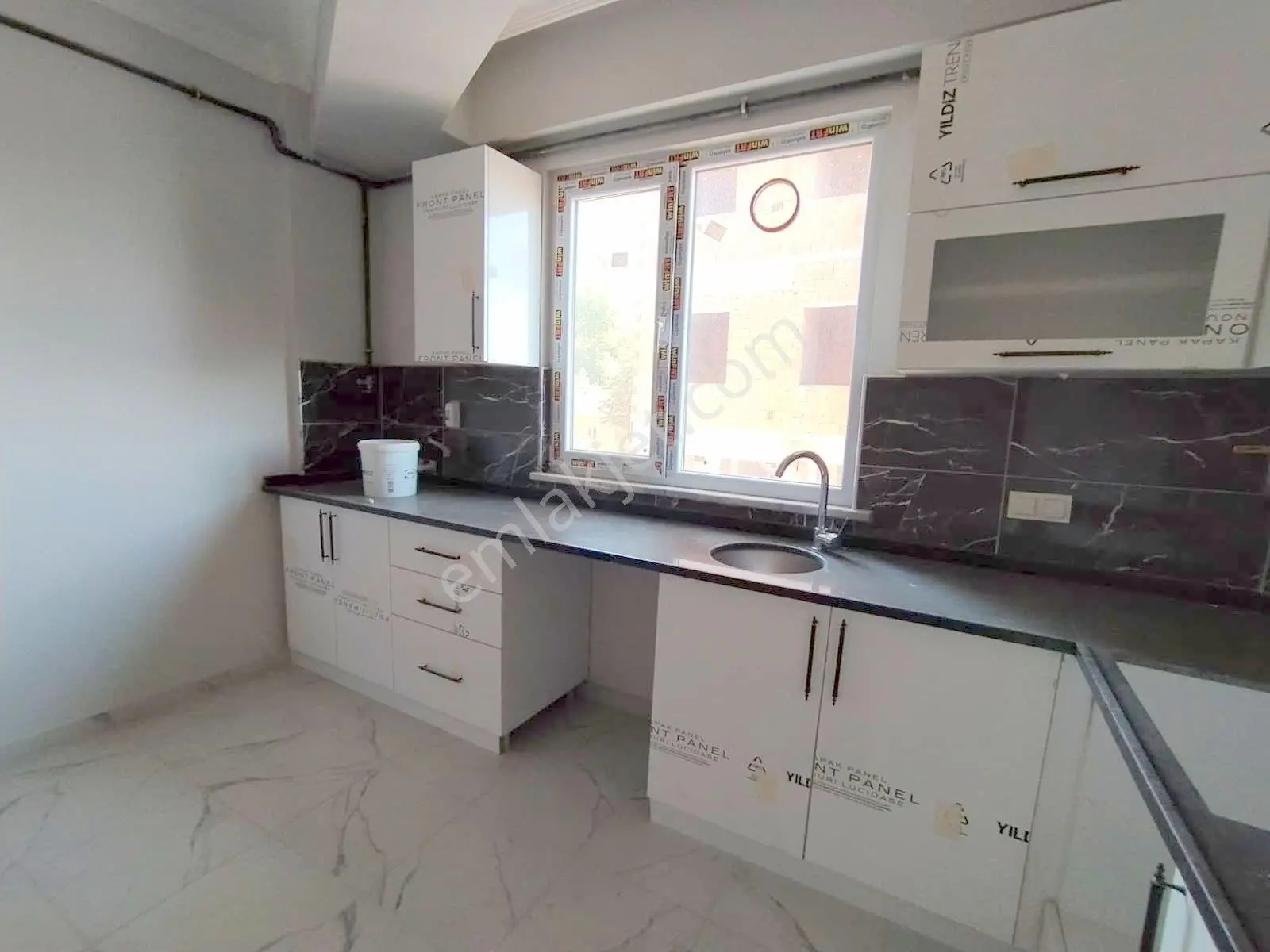 Mertcan'dan Yakacık'ta Orman Ve Adalar Manzaralı Lüks 3+1 İskanlı — fotoğraf 8