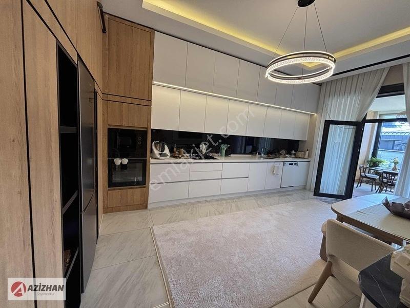 Azizhan Dan Zeynep Hanım Konaklarında Satılık Bakımlı Lüx Daire — fotoğraf 3