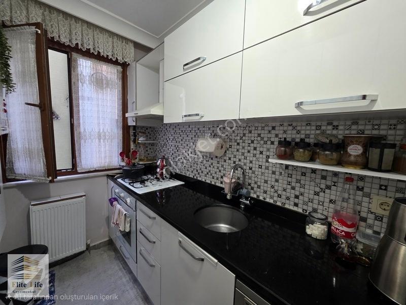 Mimar Sinan'da Merkezi Konumda İskanlı Krediye Uygun 2+1 Ara Kat — fotoğraf 15
