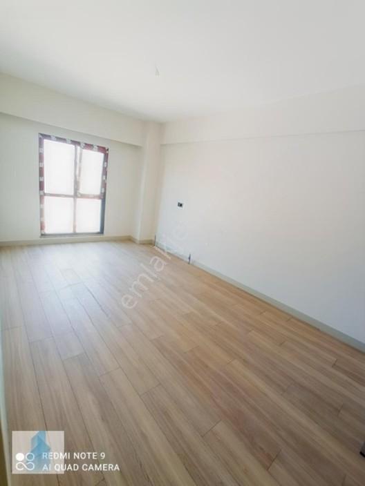 Bağcılar Güneşli De Site İçinde Sıfır 4+1, 3+1, 2+1 Daireler — fotoğraf 14