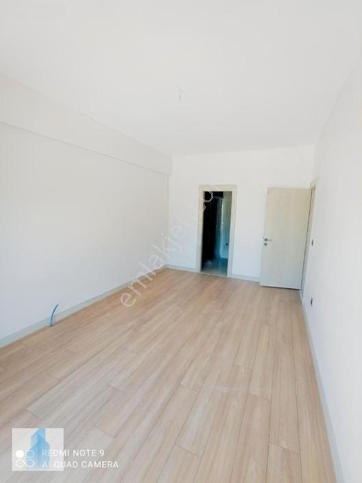 Bağcılar Güneşli De Site İçinde Sıfır 4+1, 3+1, 2+1 Daireler — fotoğraf 15
