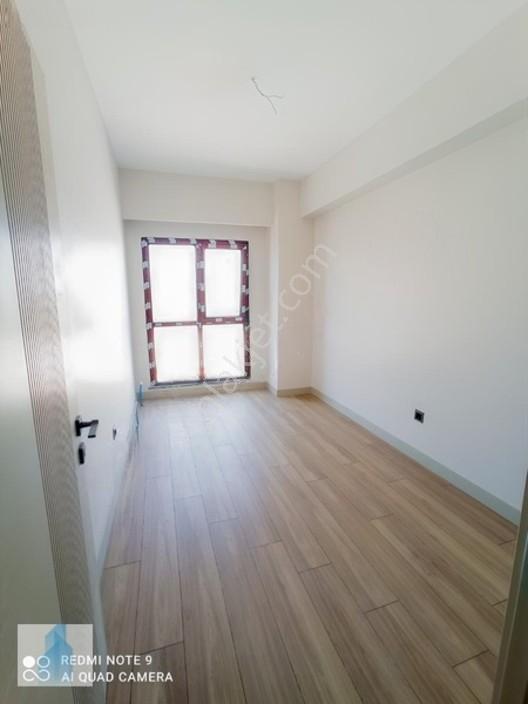 Bağcılar Güneşli De Site İçinde Sıfır 4+1, 3+1, 2+1 Daireler — fotoğraf 17