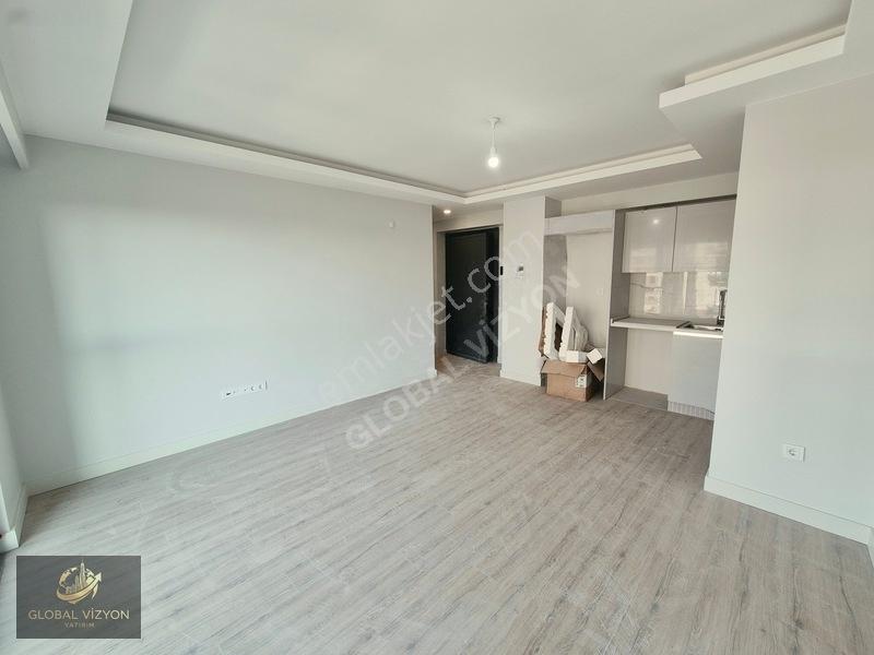 Pendik Yenişehir Yüzme Havuzlu Site İçi Satılık 2+1 Daireler — fotoğraf 6