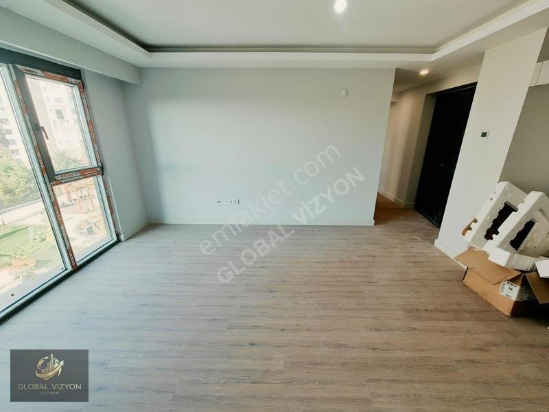 Pendik Yenişehir Yüzme Havuzlu Site İçi Satılık 2+1 Daireler — fotoğraf 7