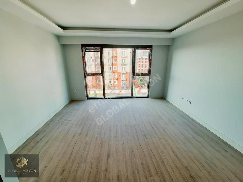 Pendik Yenişehir Yüzme Havuzlu Site İçi Satılık 2+1 Daireler — fotoğraf 8