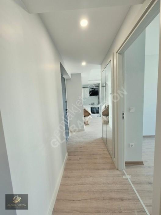 Pendik Yenişehir Yüzme Havuzlu Site İçi Satılık 2+1 Daireler — fotoğraf 11
