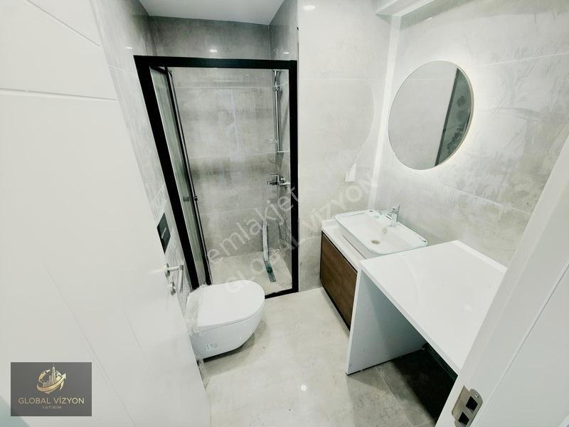 Pendik Yenişehir Yüzme Havuzlu Site İçi Satılık 2+1 Daireler — fotoğraf 17