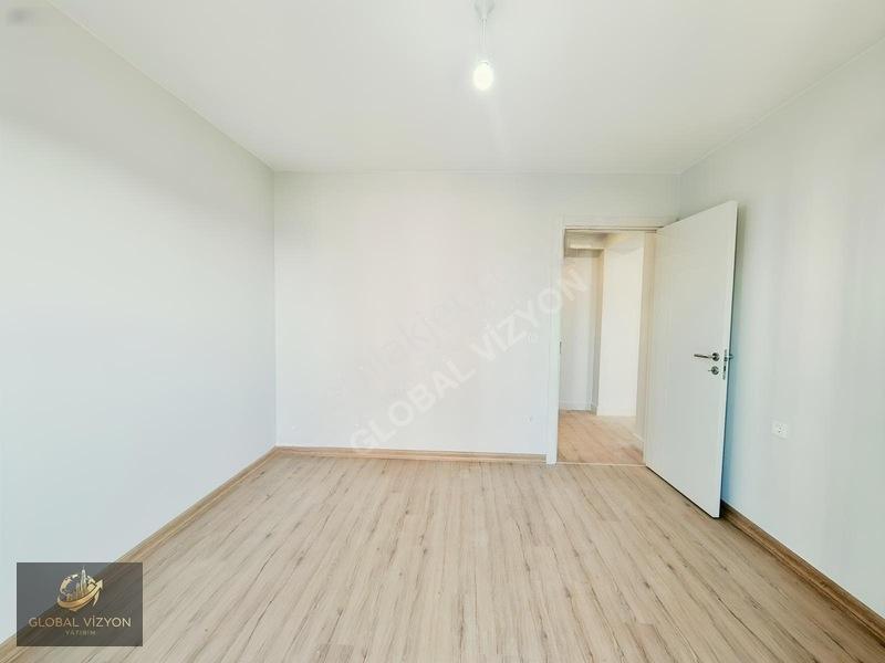 Pendik Yenişehir Yüzme Havuzlu Site İçi Satılık 2+1 Daireler — fotoğraf 20