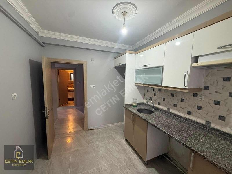 Çetin Emlak'tan İstasyon Mahlesin İskanlı 2+1 Satılık Daire — fotoğraf 14