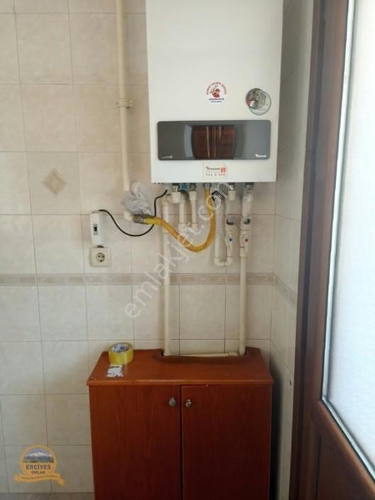 Erciyes'den Sahrayıcedit'de 3+1 Balkonlu 150 M2 Daire Fırsatı — fotoğraf 10