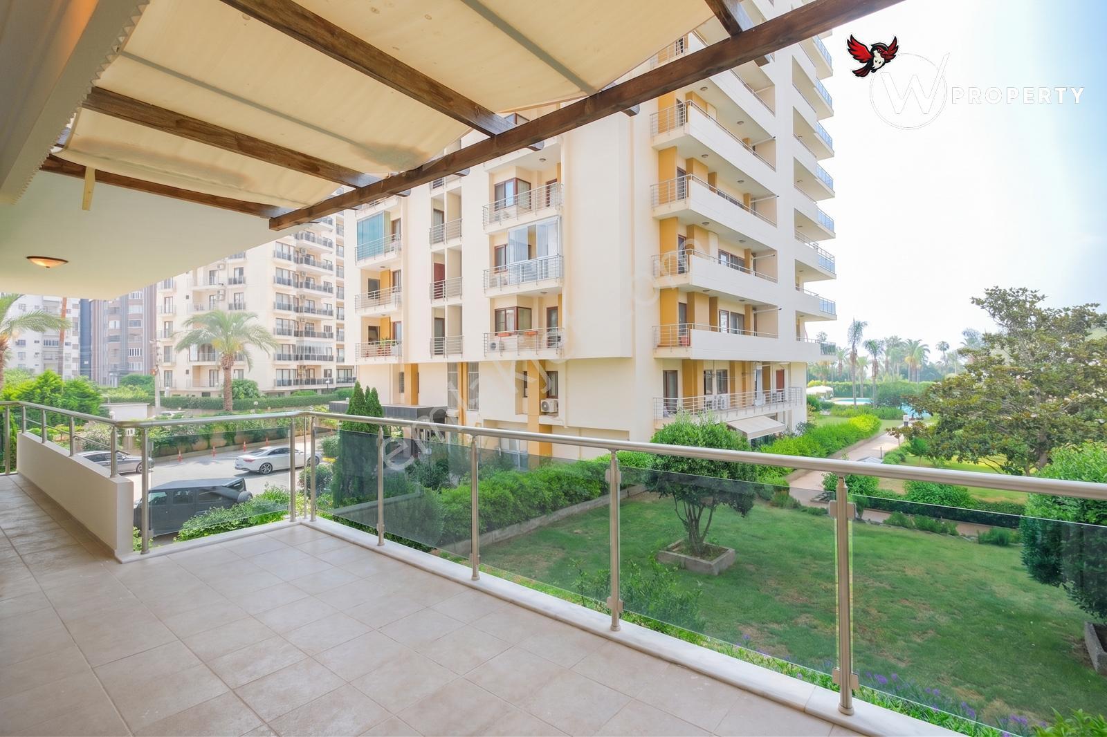 W Property Park Plaza Sitesinde 5+2 Satılık Bahçe Dubleksi — fotoğraf 14